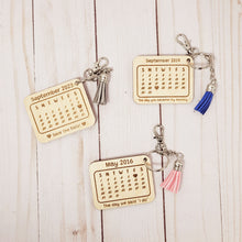 Load image into Gallery viewer, Important Date Calendar Keychain
